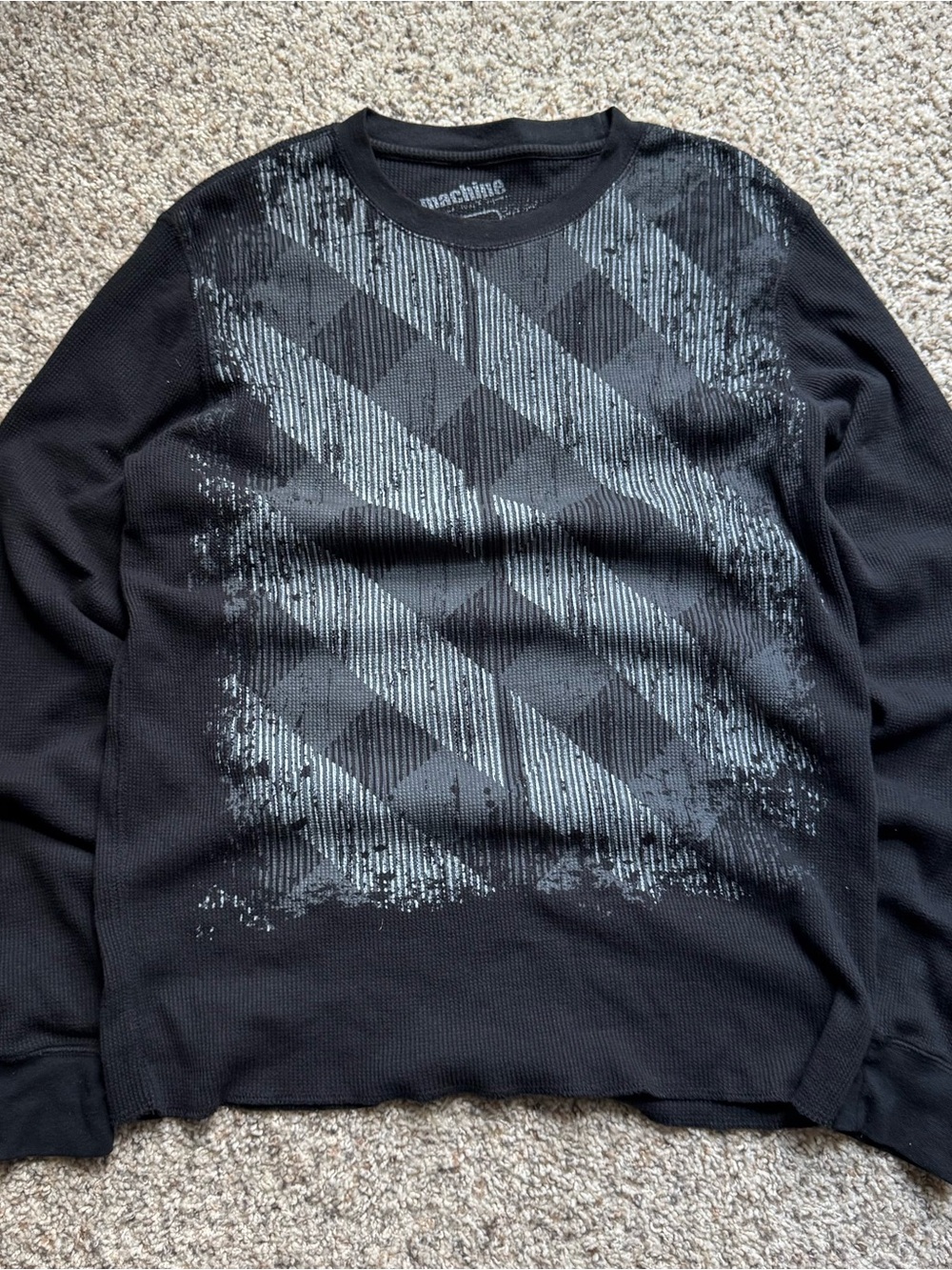 Machine Black Thermal Long Sleeve with Gray Diagonal Stripes Size M Y2K 2000s